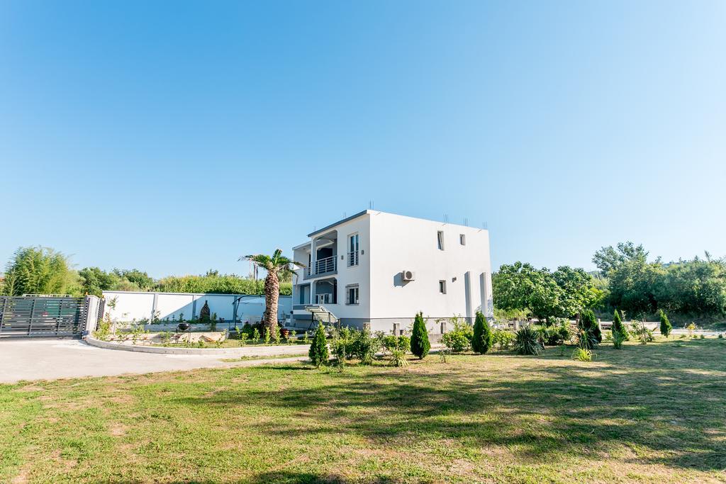 Tramonto Apartments Radanovići Dış mekan fotoğraf